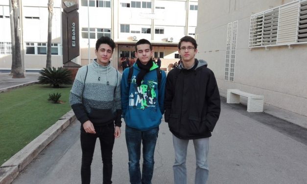 Alumnos participantes en la XXVIII Olimpíada Matemática «Memorial Francisco Ortega»