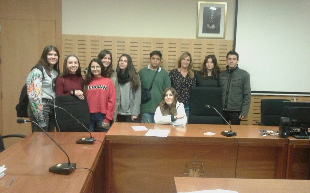 Nuestros alumnos de mediación visitan la Ciudad de la Justicia