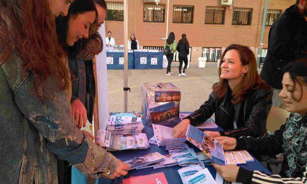 Estand ERASMUS+ en la Feria de F.P.