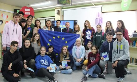 Escuelas Embajadoras: Charla “Tú eres Europa”