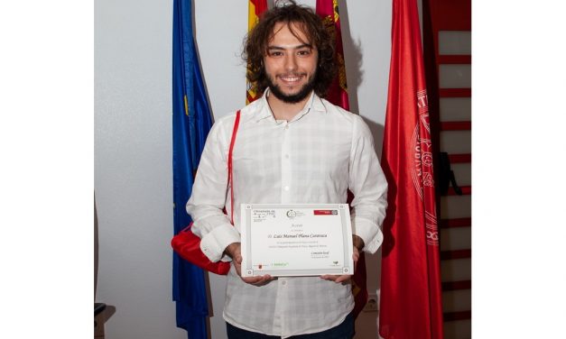Alumno premiado en la Olimpiada de Física de la UMU – 2022