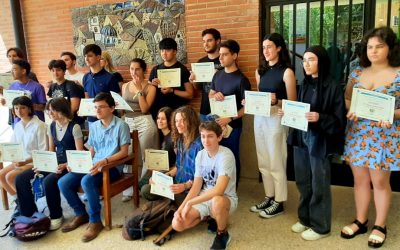 Alumnas del IES Juan Carlos I ganan dos accésits en el Concurso “José Ramón Gargallo”, de traducción y composición en inglés – 2023