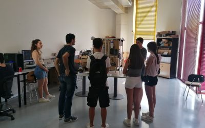 Alumnas de Bachillerato visitan el edificio ELDI de la UPCT