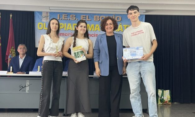 Éxito de los alumnos del IES Juan Carlos I en competiciones matemáticas